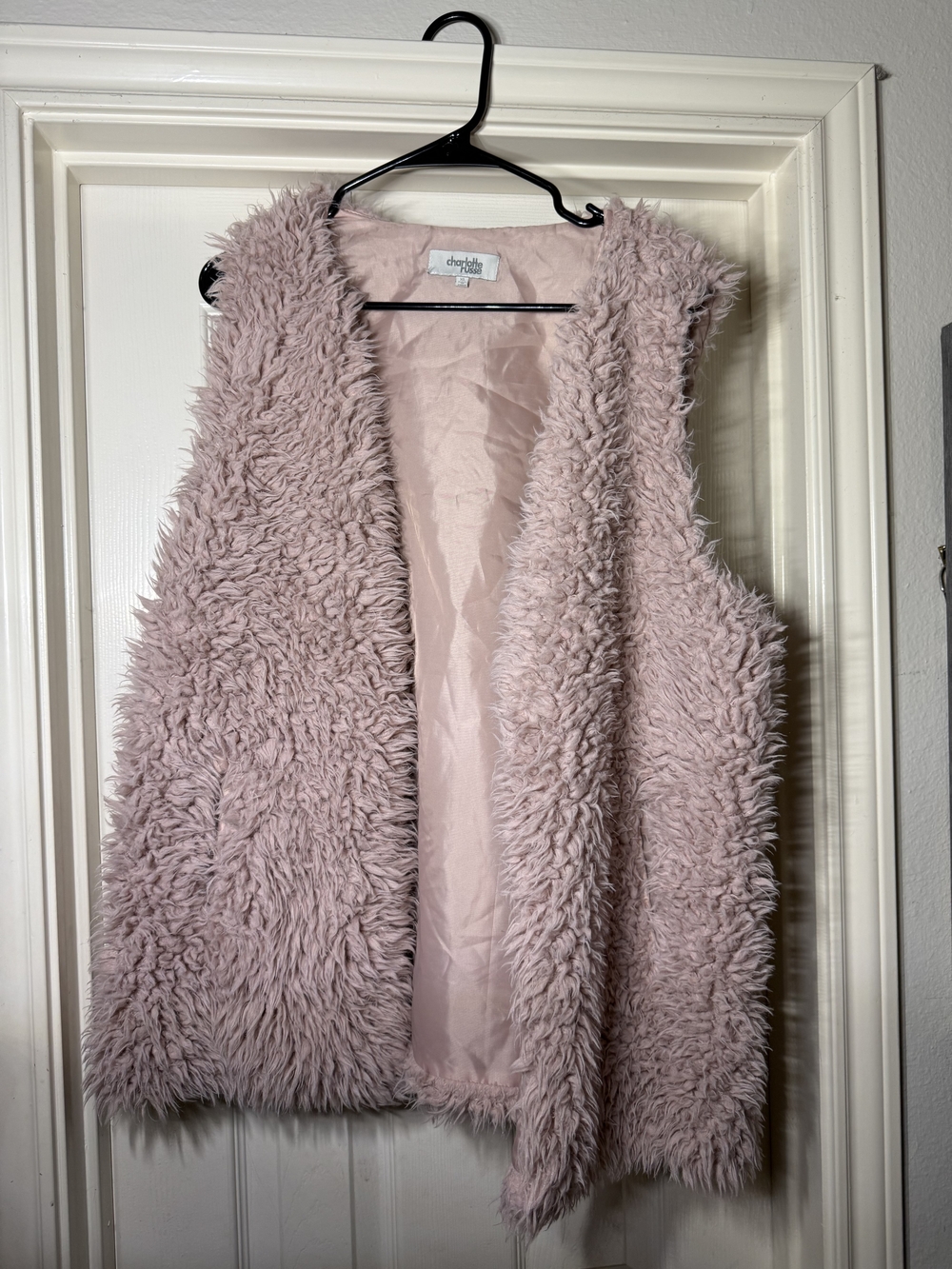 Charlotte Russe Dusty Pink Faux Fur Vest